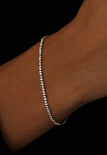 Теннисный серебряный браслет с фианитами MIE