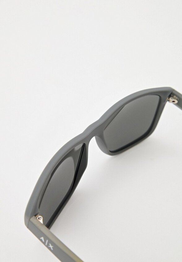Очки солнцезащитные Armani Exchange