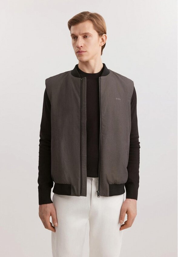 Жилет утепленный Baon