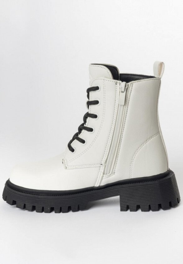 Ботинки Tikkago