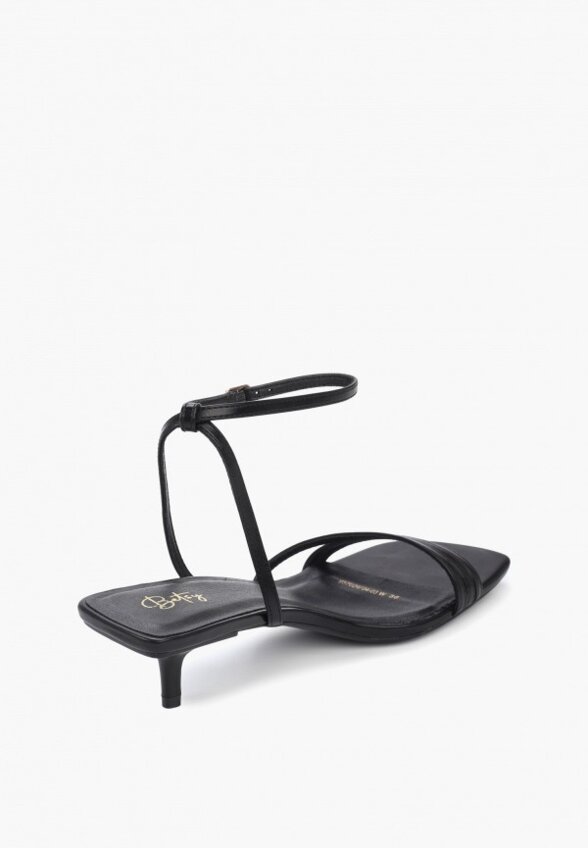 Босоножки Betsy