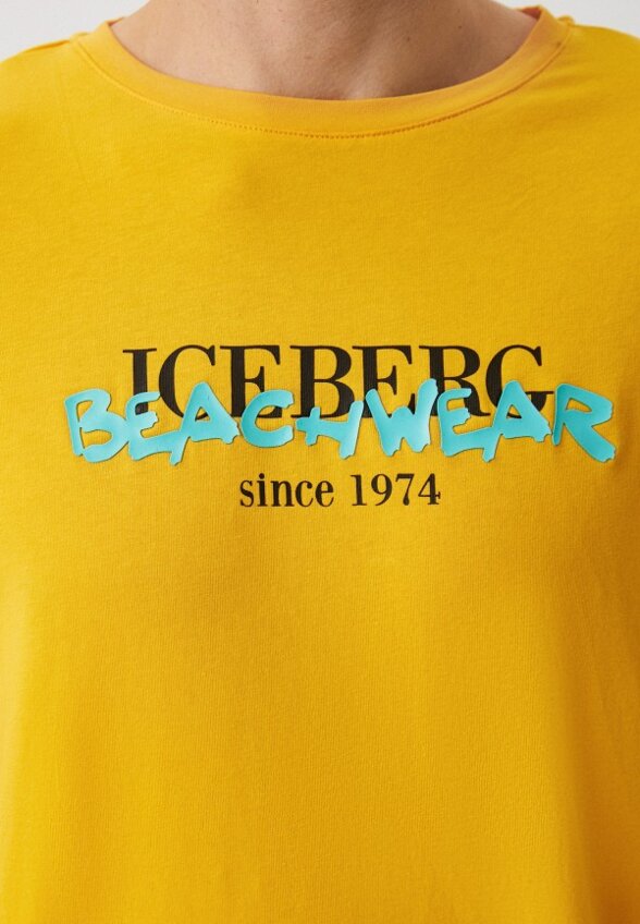 Футболка Iceberg