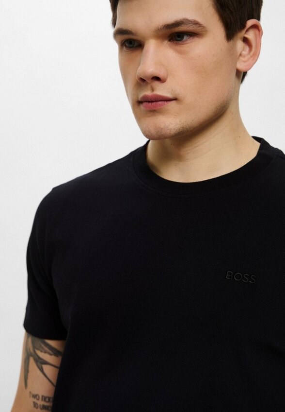 Футболка Boss