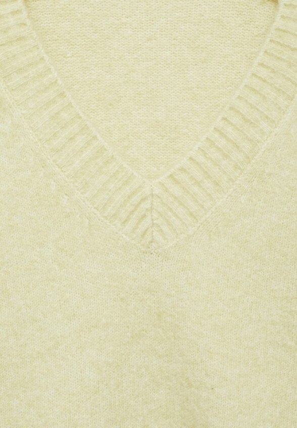 Пуловер Mango