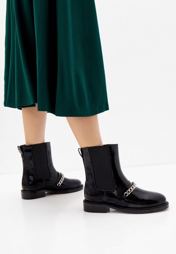 Полусапоги Vivian Royal