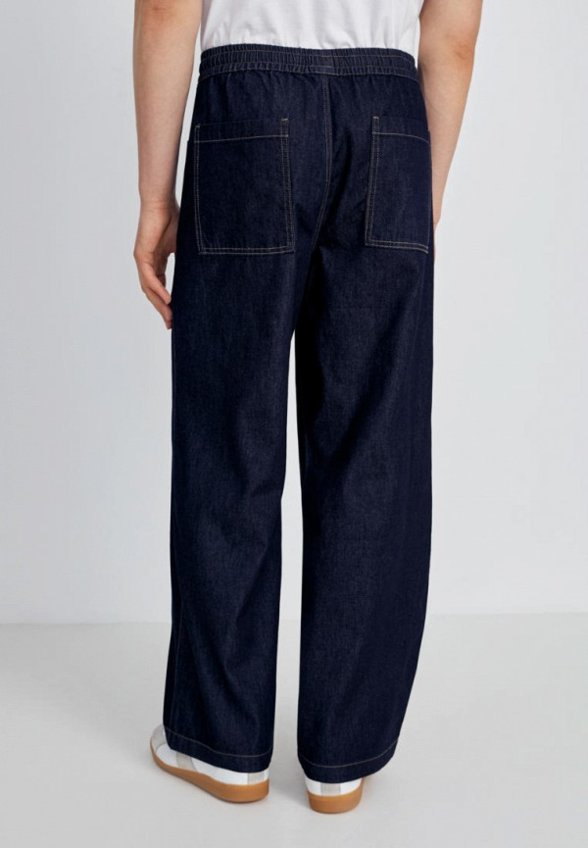 Джинсы Finn Flare