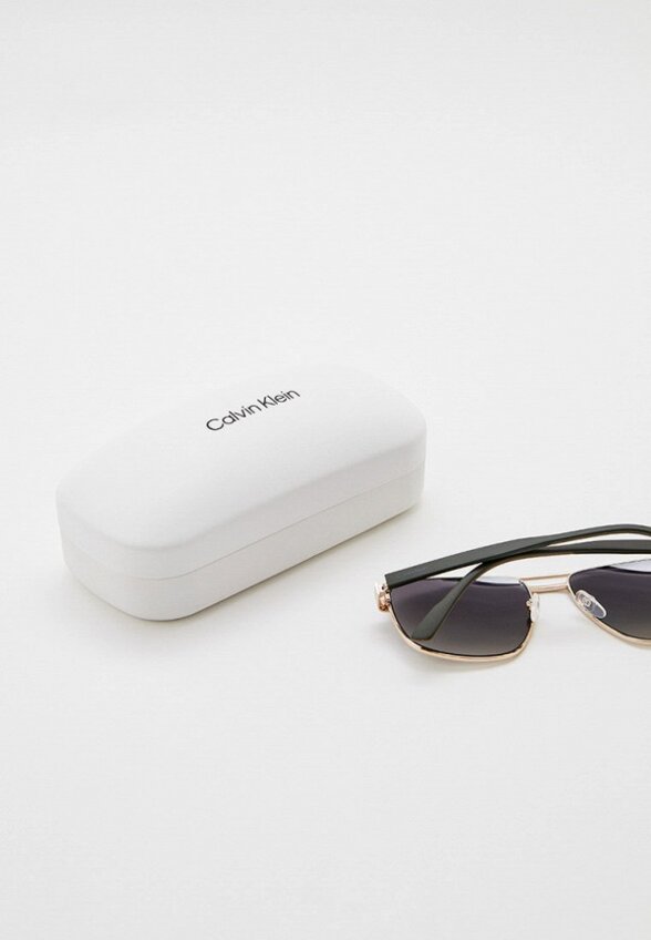 Очки солнцезащитные Calvin Klein