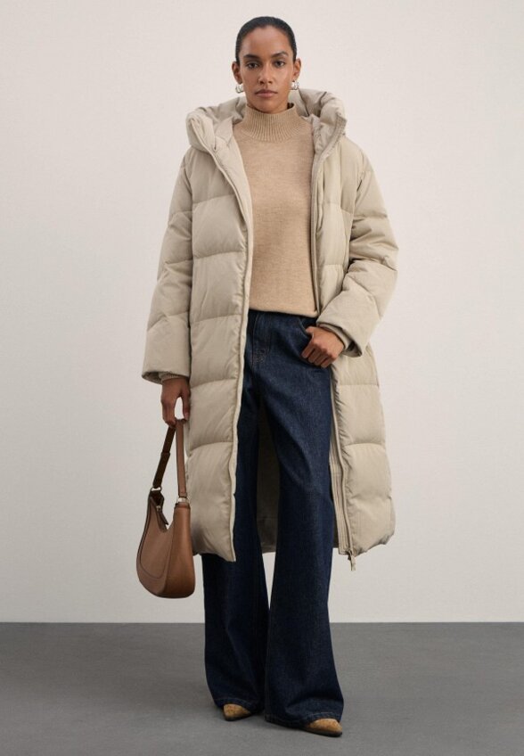 Пуховик Zarina