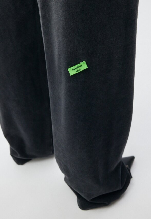 Брюки из коллекции SELA х VASILINCIAGA