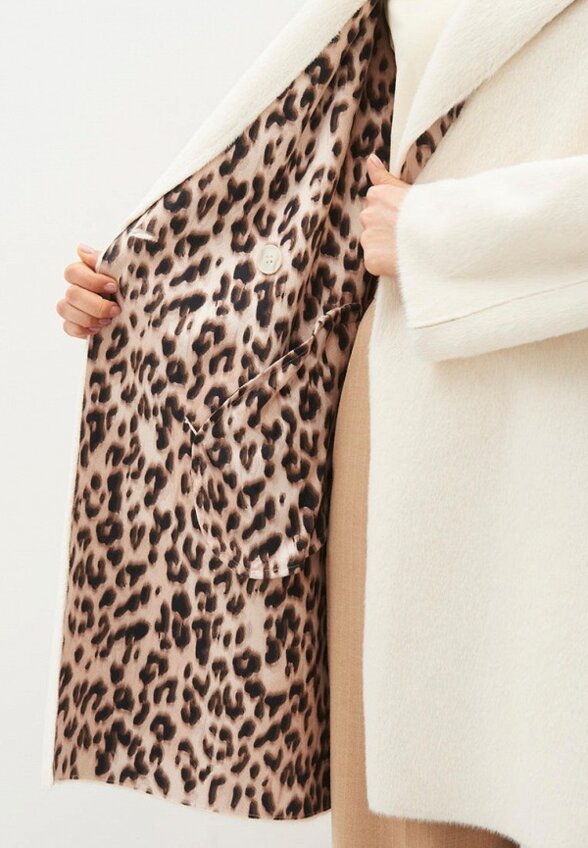 Пальто двубортное Gerry Weber