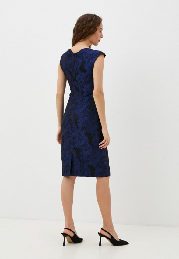 Платье MadaM T