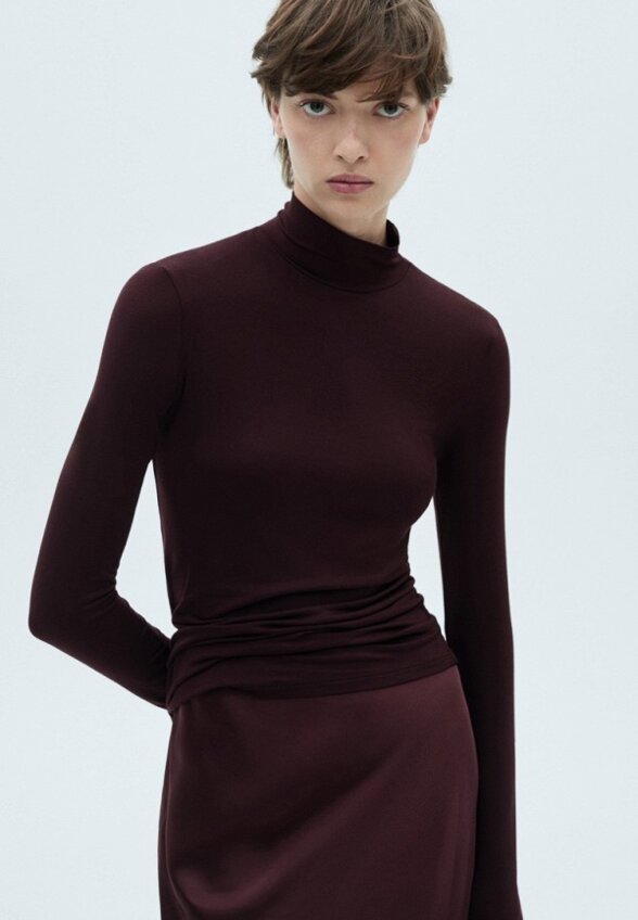 Водолазка Mango