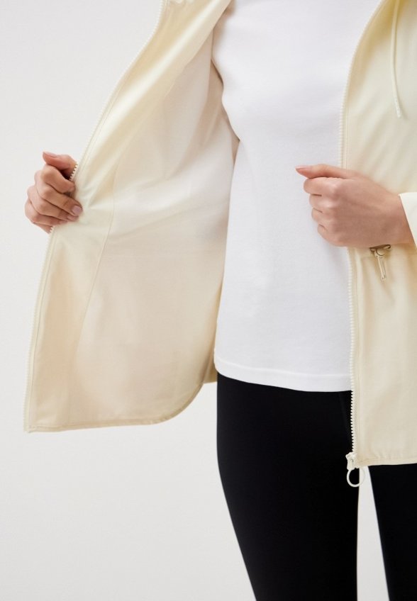 Ветровка Anta