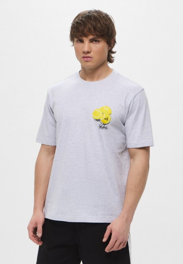 Футболка adidas