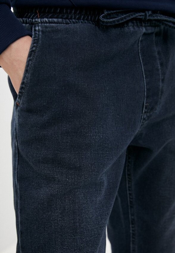 Джинсы Colin's