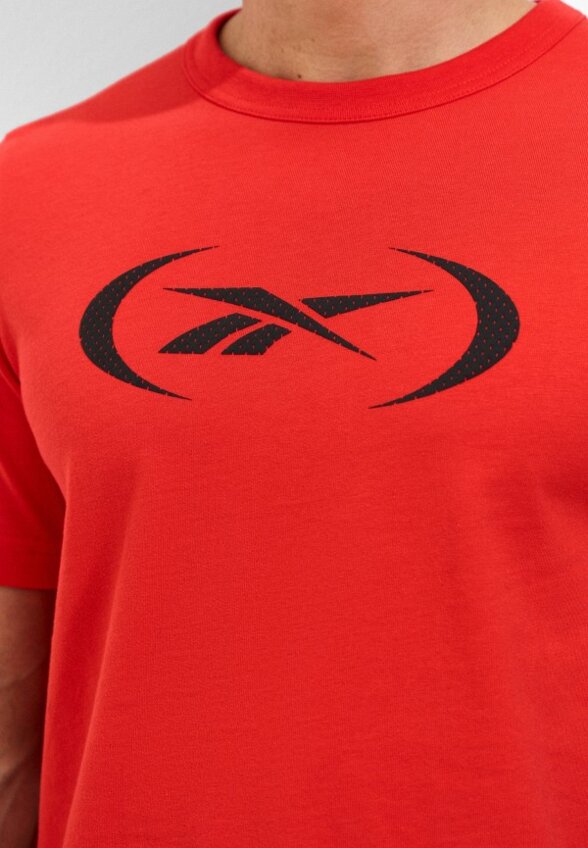 Футболка Reebok