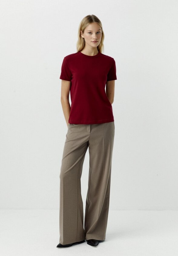 Футболка Charmstore