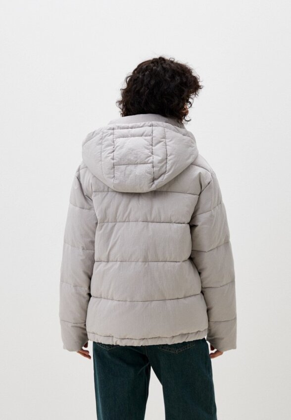 Пуховик 31 February