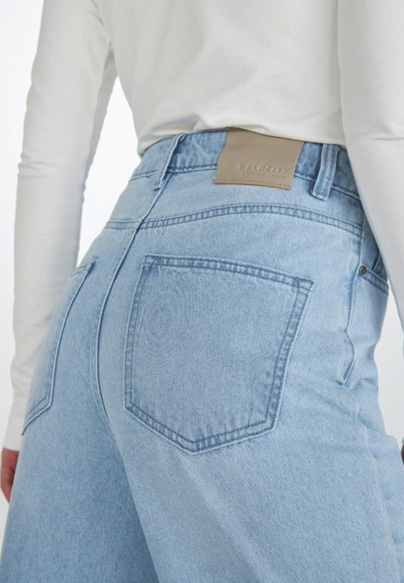 Джинсы Velocity