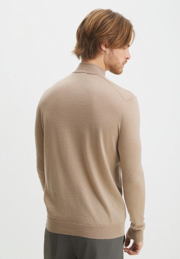 Джемпер Maison David