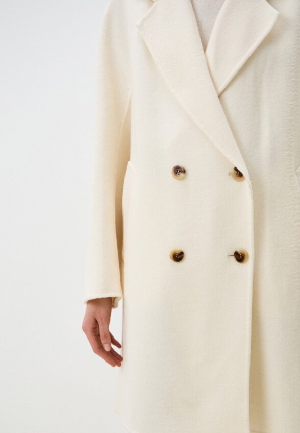 Пальто двубортное Lusio