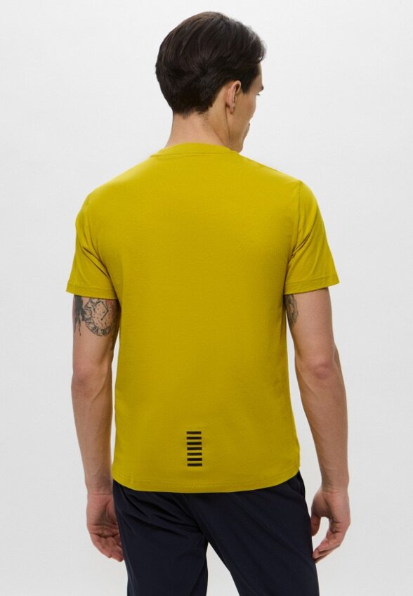 Футболка EA7