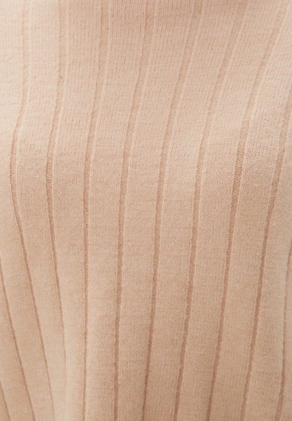 Джемпер Lawwa