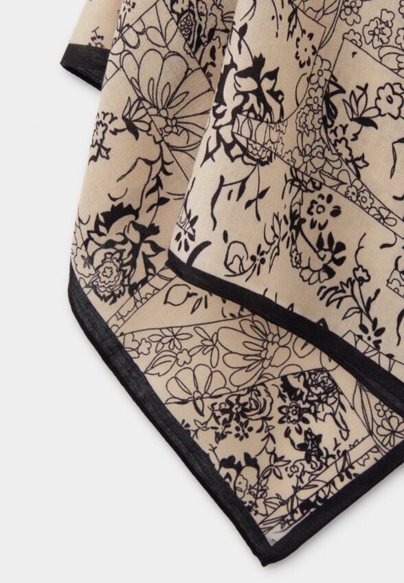 Платок Rosedena