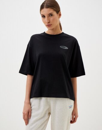 Футболка Reebok женщинам