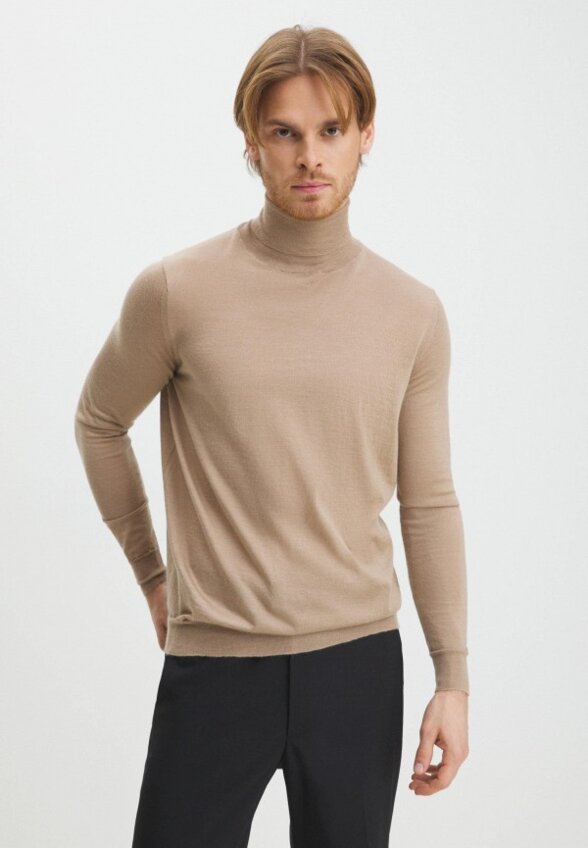 Водолазка Maison David