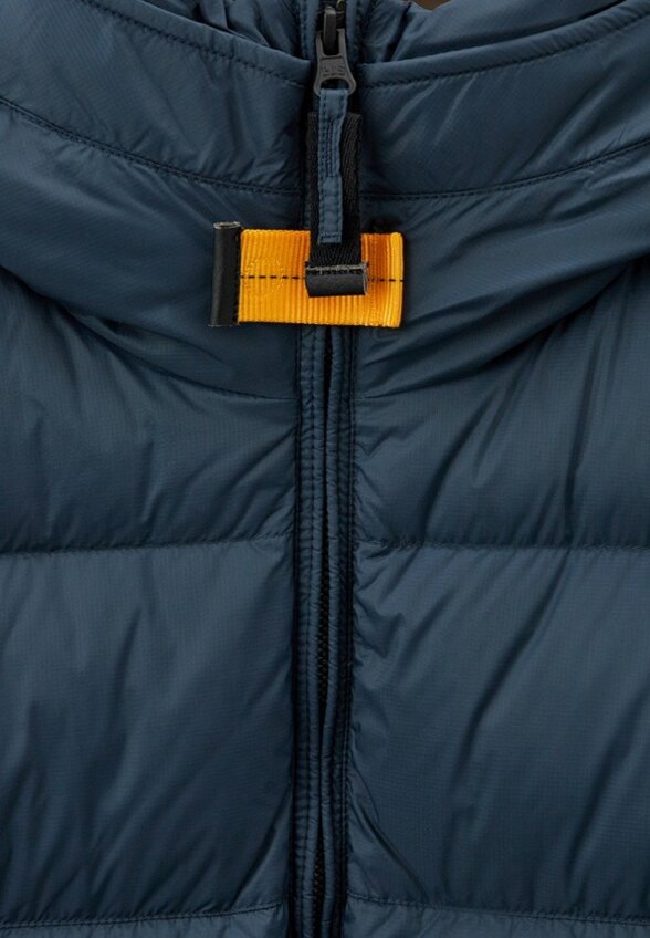 Пуховик Parajumpers