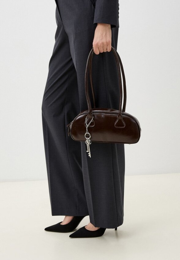 Сумка и брелок May Va