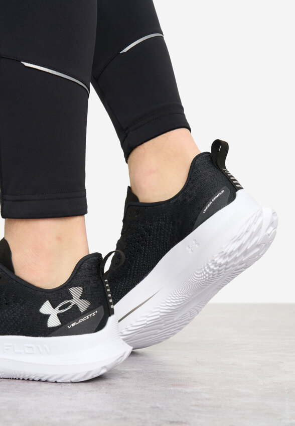 Кроссовки мужские Under Armour Velociti 4 Se, Черный