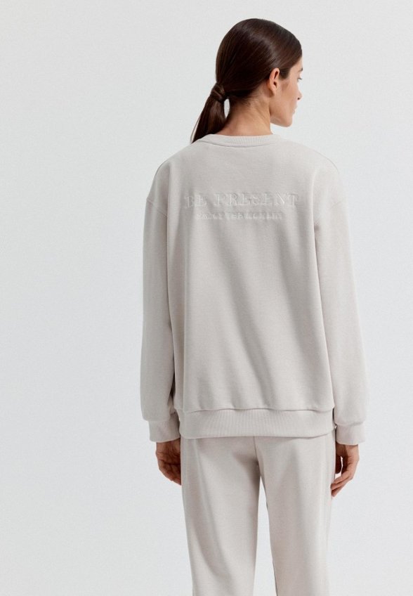 Свитшот Charuel