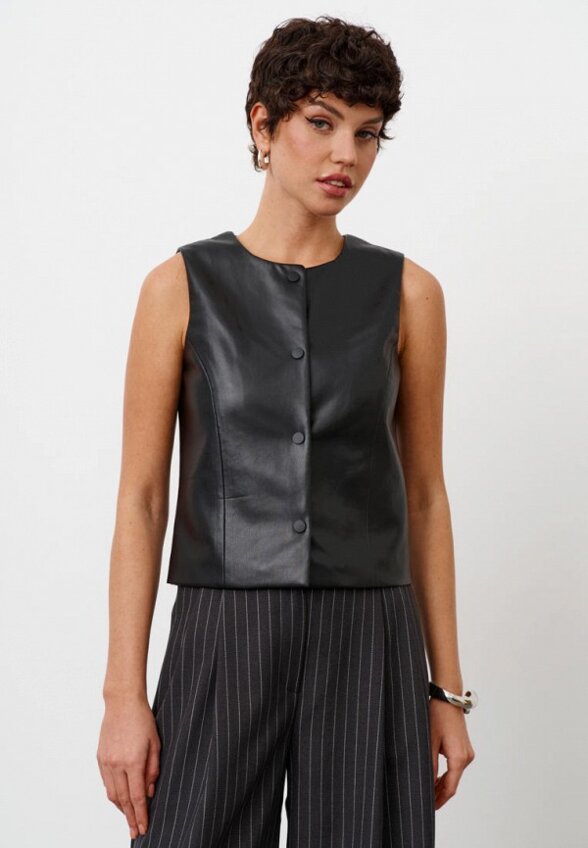 Жилет Darsi.studio