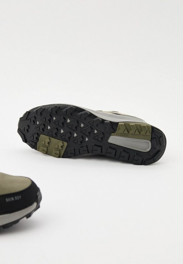 Кроссовки adidas