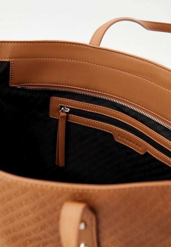 Сумка и брелок John Richmond