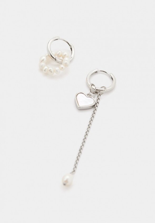 Серьги Free Form