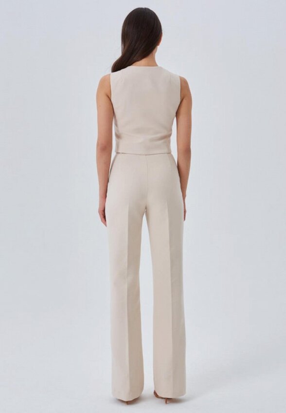 Жилет Darsi.studio