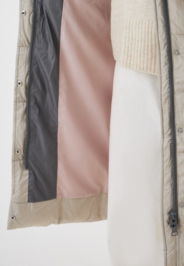 Пуховик Снежная Королева