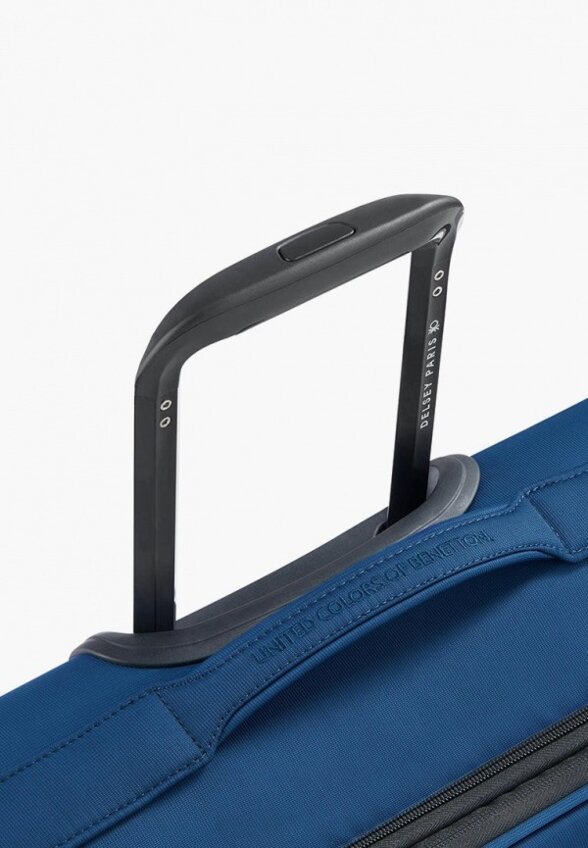 Чемодан Delsey