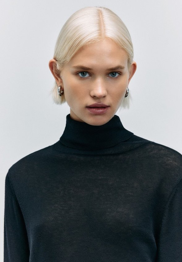 Водолазка IDOL