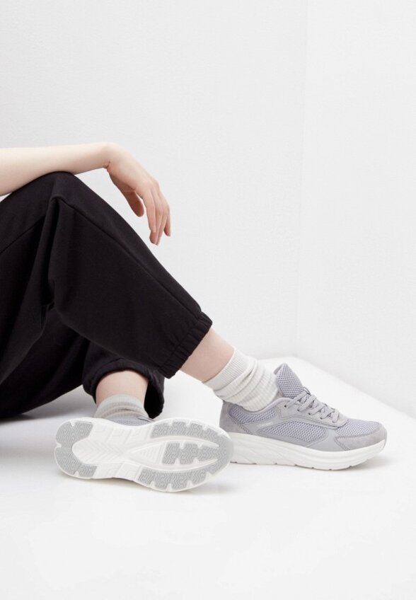 Кроссовки Strobbs