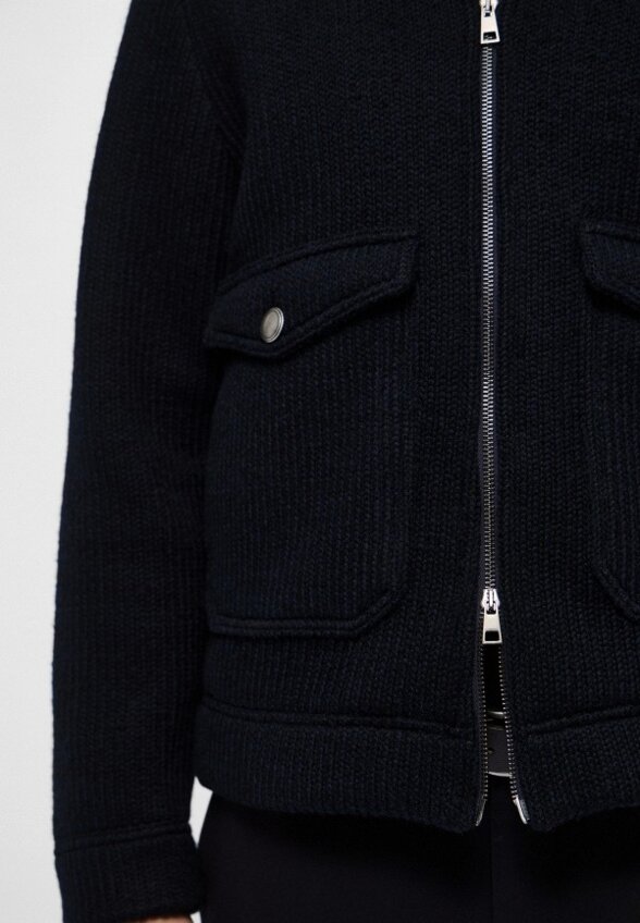 Кардиган Jeordie's