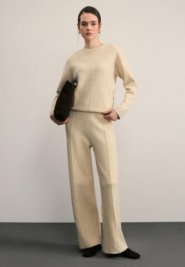 Джемпер Zarina