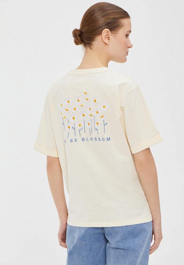 Футболка To Be Blossom