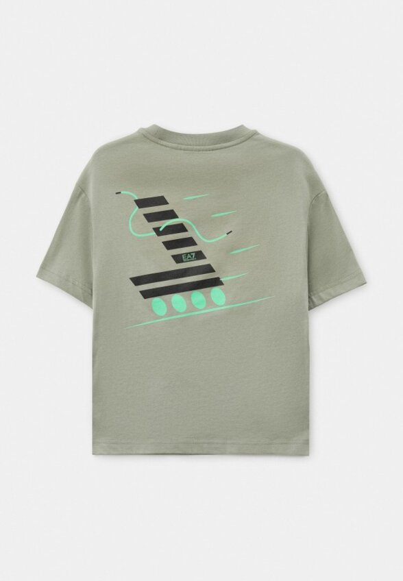 Футболка EA7