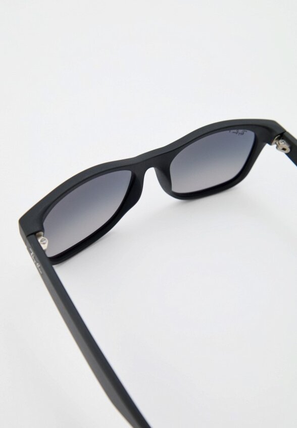 Очки солнцезащитные Ray-Ban®