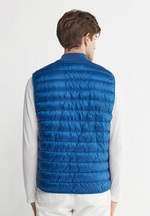 Жилет утепленный Falconeri