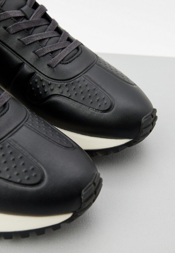 Кроссовки Emporio Armani